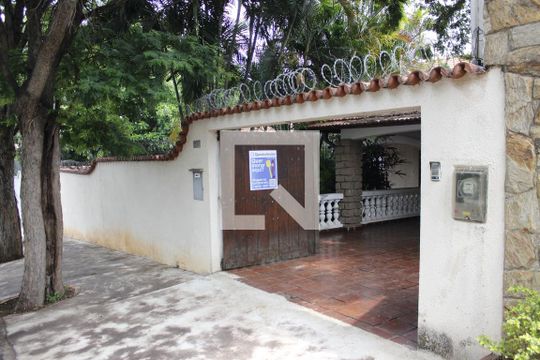 Fachada de casa à venda com 4 quartos, 196m² em Cidade Universitária, Campinas