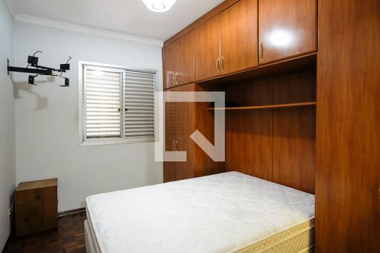 Suíte  de apartamento para alugar com 3 quartos, 90m² em Osvaldo Cruz, São Caetano do Sul