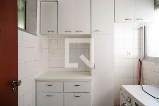 Área de Serviço de apartamento para alugar com 3 quartos, 90m² em Osvaldo Cruz, São Caetano do Sul