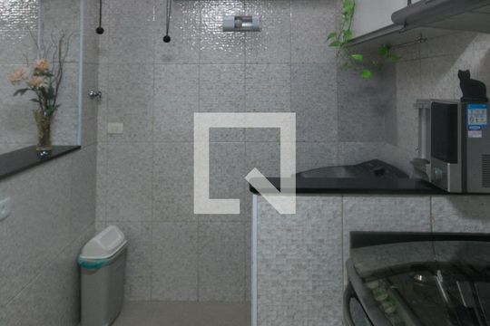 Cozinha e Área de Serviço de casa à venda com 2 quartos, 80m² em Vila Gumercindo, São Paulo