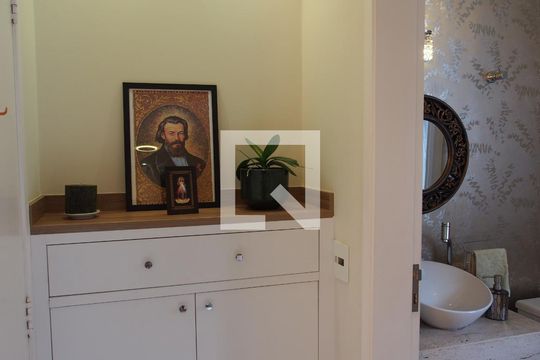 Hall de entrada de apartamento à venda com 3 quartos, 124m² em Centro, Jundiaí