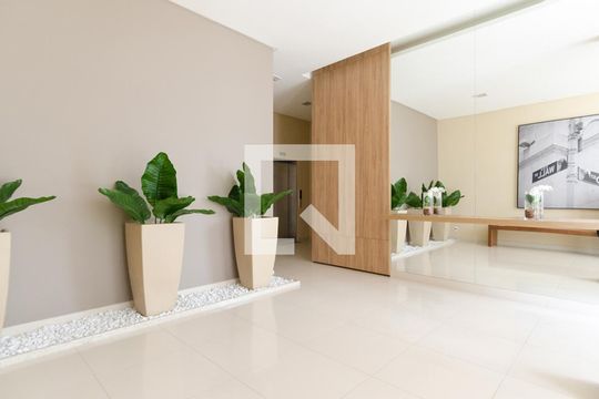 Hall de Entrada de apartamento para alugar com 2 quartos, 88m² em Campestre, Santo André