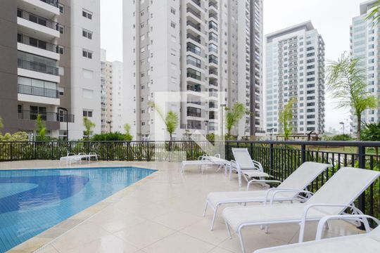 Piscina de apartamento para alugar com 2 quartos, 88m² em Campestre, Santo André