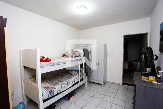 Quarto 2 de casa à venda com 3 quartos, 100m² em Jardim Monte Alegre, Taboão da Serra