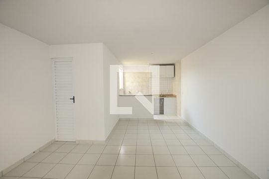 Apartamento para alugar com 1 quarto, 25m² em Irajá, Rio de Janeiro