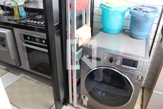 Área de Serviço de apartamento à venda com 2 quartos, 88m² em Vila Romana, São Paulo