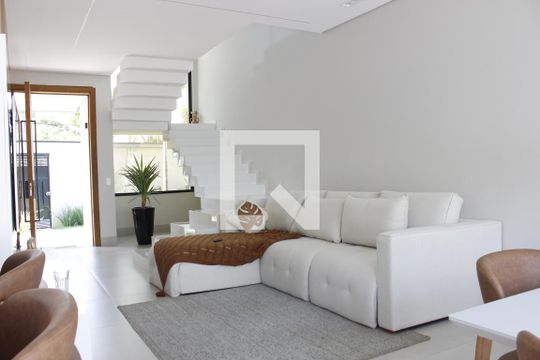 Sala de casa à venda com 3 quartos, 170m² em Vila Brandina, Campinas