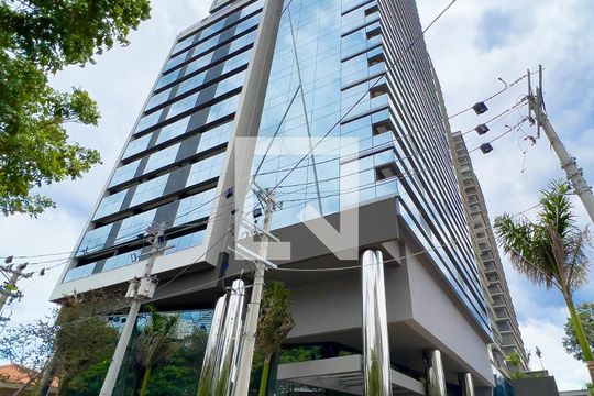 Fachada de apartamento à venda com 2 quartos, 77m² em Indianópolis, São Paulo