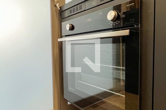 Cozinha de apartamento à venda com 2 quartos, 77m² em Indianópolis, São Paulo