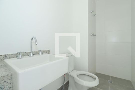 Banheiro de apartamento para alugar com 1 quarto, 36m² em Vila Mariana, São Paulo