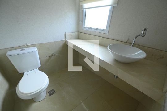 Lavabo  de apartamento para alugar com 3 quartos, 127m² em Jardim Goiás, Goiânia
