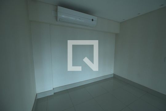 Sala de apartamento para alugar com 3 quartos, 127m² em Jardim Goiás, Goiânia