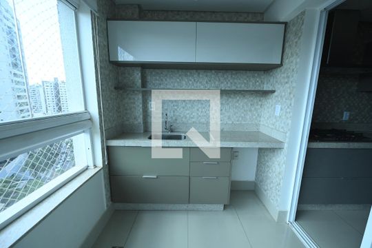 Varanda  de apartamento para alugar com 3 quartos, 127m² em Jardim Goiás, Goiânia