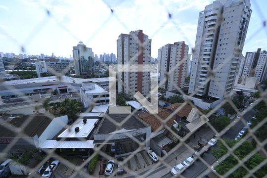 Vista da Varanda  de apartamento para alugar com 3 quartos, 127m² em Jardim Goiás, Goiânia