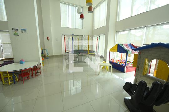 Área comum  de apartamento para alugar com 3 quartos, 127m² em Jardim Goiás, Goiânia
