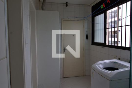 Área de Serviço de apartamento à venda com 4 quartos, 490m² em Jardim Leonor, São Paulo