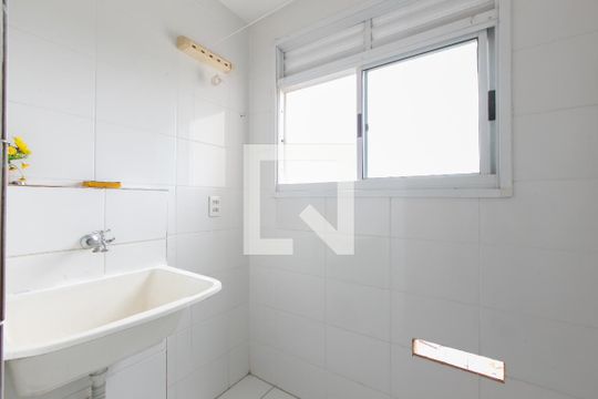 Área de Serviço de apartamento para alugar com 2 quartos, 48m² em Vila Nova Curuçá, São Paulo