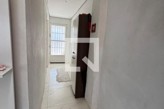 Casa à venda com 3 quartos, 295m² em Azenha, Porto Alegre