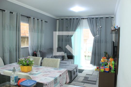 Apartamento para alugar com 2 quartos, 70m² em Jardim Adriana, Guarulhos