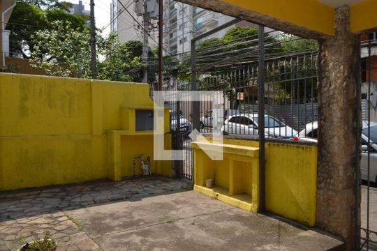 Garagem de casa para alugar com 3 quartos, 191m² em Vila Mariana, São Paulo