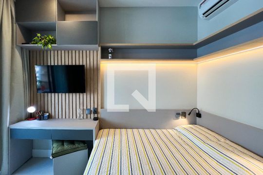 Studio de kitnet/studio para alugar com 1 quarto, 27m² em Moema, São Paulo