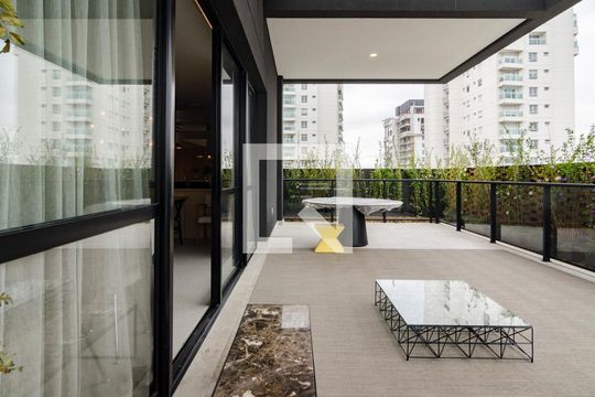 Área comum de apartamento à venda com 1 quarto, 60m² em Pinheiros, São Paulo