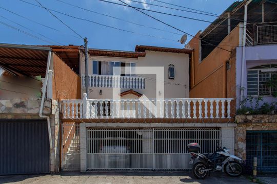 Fachada de casa à venda com 3 quartos, 100m² em Alto dos Pinheiros, Belo Horizonte