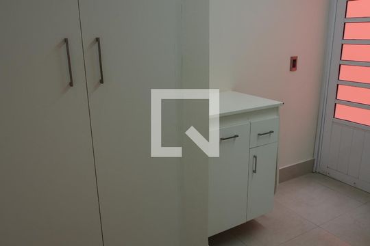 Área de Serviço de casa à venda com 3 quartos, 370m² em Vila Galvão, Jundiaí
