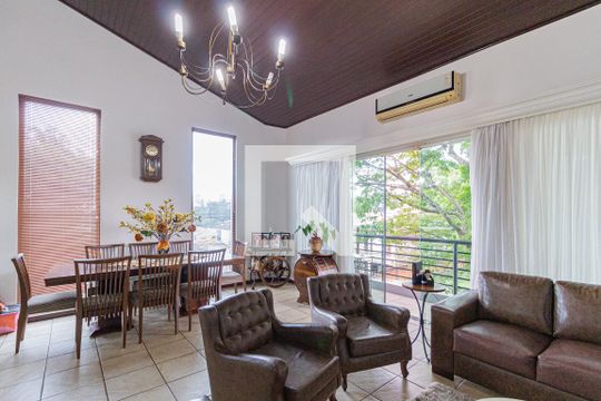 Sala de casa à venda com 4 quartos, 292m² em Adalgisa, São Paulo