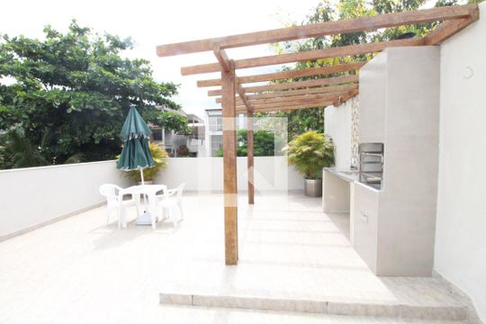 Churrasqueira de casa à venda com 4 quartos, 260m² em Méier, Rio de Janeiro