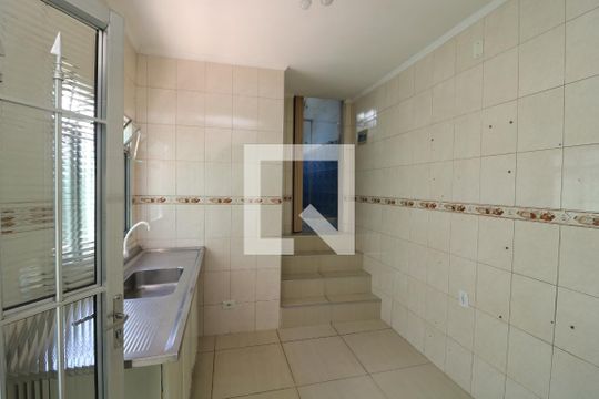 Cozinha de casa para alugar com 2 quartos, 80m² em Jardim Brasilia, São Paulo
