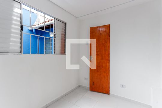 Quarto de casa para alugar com 1 quarto, 28m² em Vila Nova Carolina, São Paulo