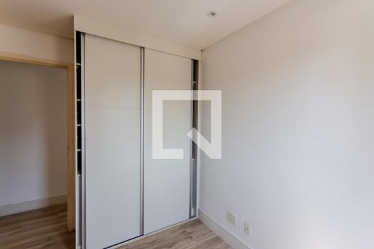 Quarto 1 de apartamento à venda com 2 quartos, 50m² em Parque Erasmo Assunção, Santo André