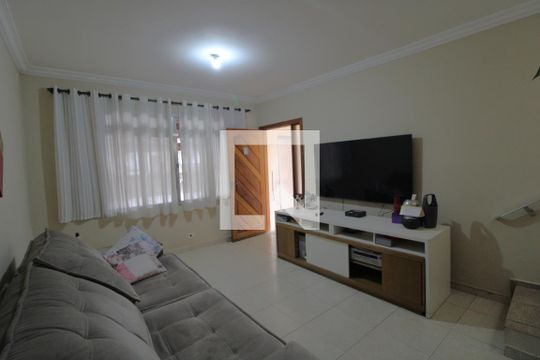 Sala de casa à venda com 4 quartos, 178m² em Jardim Satelite, São Paulo