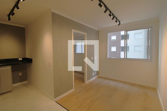 Apartamento à venda com 2 quartos, 34m² em Jardim Taquaral, São Paulo