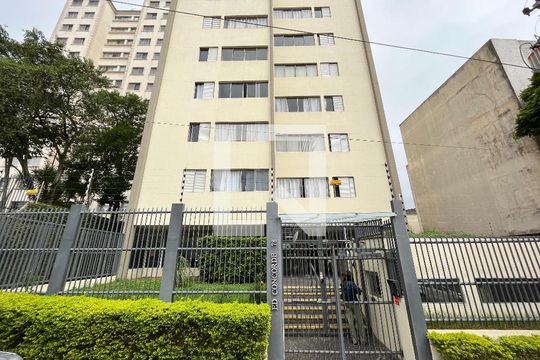 Fachada  de casa de condomínio para alugar com 1 quarto, 42m² em Jabaquara, São Paulo