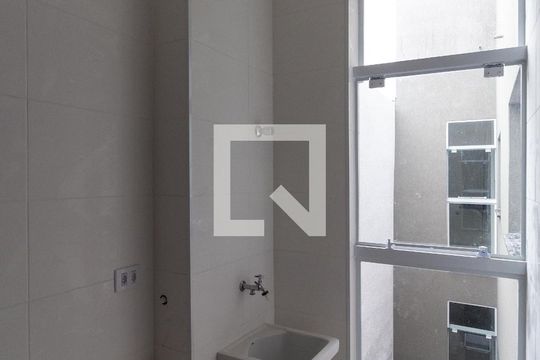 Cozinha e Área de Serviço de apartamento para alugar com 2 quartos, 36m² em Cidade Centenário, São Paulo