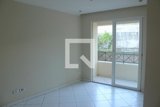 Sala de apartamento à venda com 2 quartos, 64m² em Vila Isa, São Paulo
