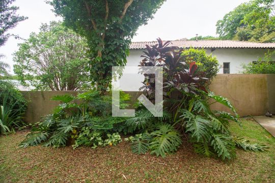 Área comum - Jardim de kitnet/studio para alugar com 1 quarto, 30m² em Sumaré, São Paulo