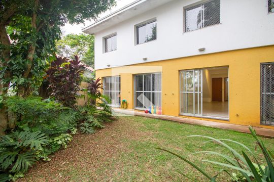 Área comum - Jardim de kitnet/studio para alugar com 1 quarto, 30m² em Sumaré, São Paulo