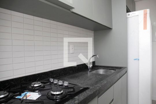 Cozinha de kitnet/studio à venda com 1 quarto, 31m² em Farroupilha, Porto Alegre