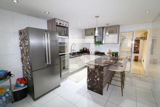 Cozinha de casa à venda com 2 quartos, 350m² em Parque Edu Chaves, São Paulo