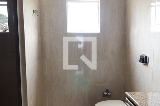 Espaço Gourmet - Banheiro  de casa para alugar com 3 quartos, 350m² em Guaíra, Curitiba
