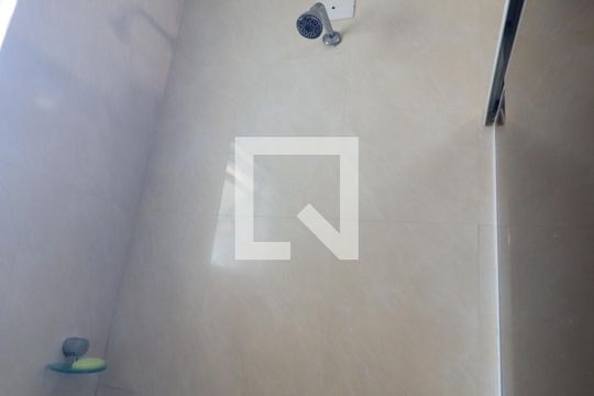 Banheiro do Quarto 3  de casa para alugar com 3 quartos, 350m² em Guaíra, Curitiba