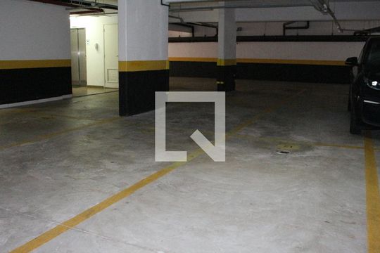 Garagem de apartamento à venda com 3 quartos, 117m² em Jardim São Paulo, São Paulo