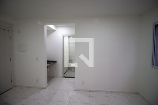 Sala de apartamento para alugar com 2 quartos, 38m² em Jardim Santo Antonio, São Paulo