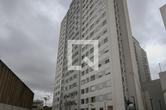 Fachada de apartamento para alugar com 2 quartos, 45m² em Santo Amaro, São Paulo