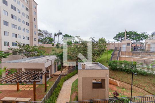 Vista da sala de apartamento para alugar com 2 quartos, 44m² em Jardim Boa Vista , Osasco