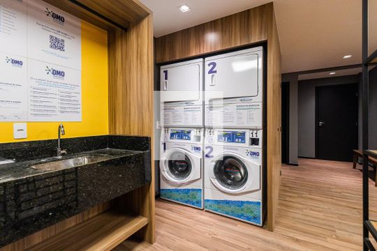 Lavanderia de apartamento para alugar com 1 quarto, 25m² em Pinheiros, São Paulo