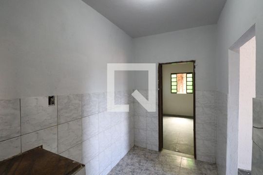 Cozinha de casa para alugar com 2 quartos, 80m² em Trindade, São Gonçalo